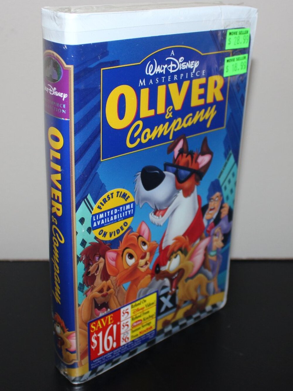 3/$55❤️1988 Oliver & Company Clamshell VHS Walt Disney Billy Joel Huey Lewis